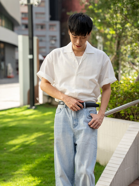 微光壓紋短袖襯衫