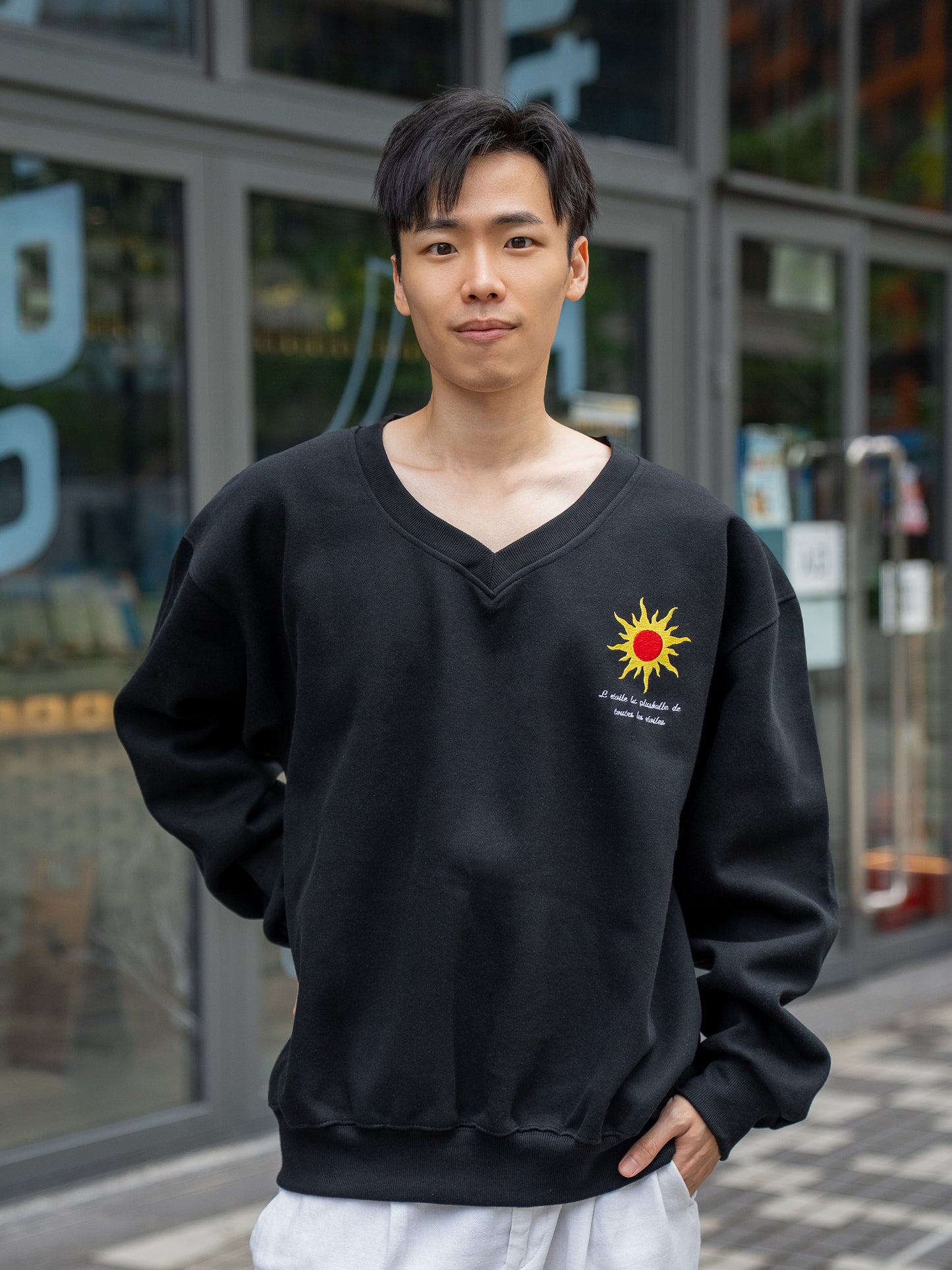日出V領長袖上衣