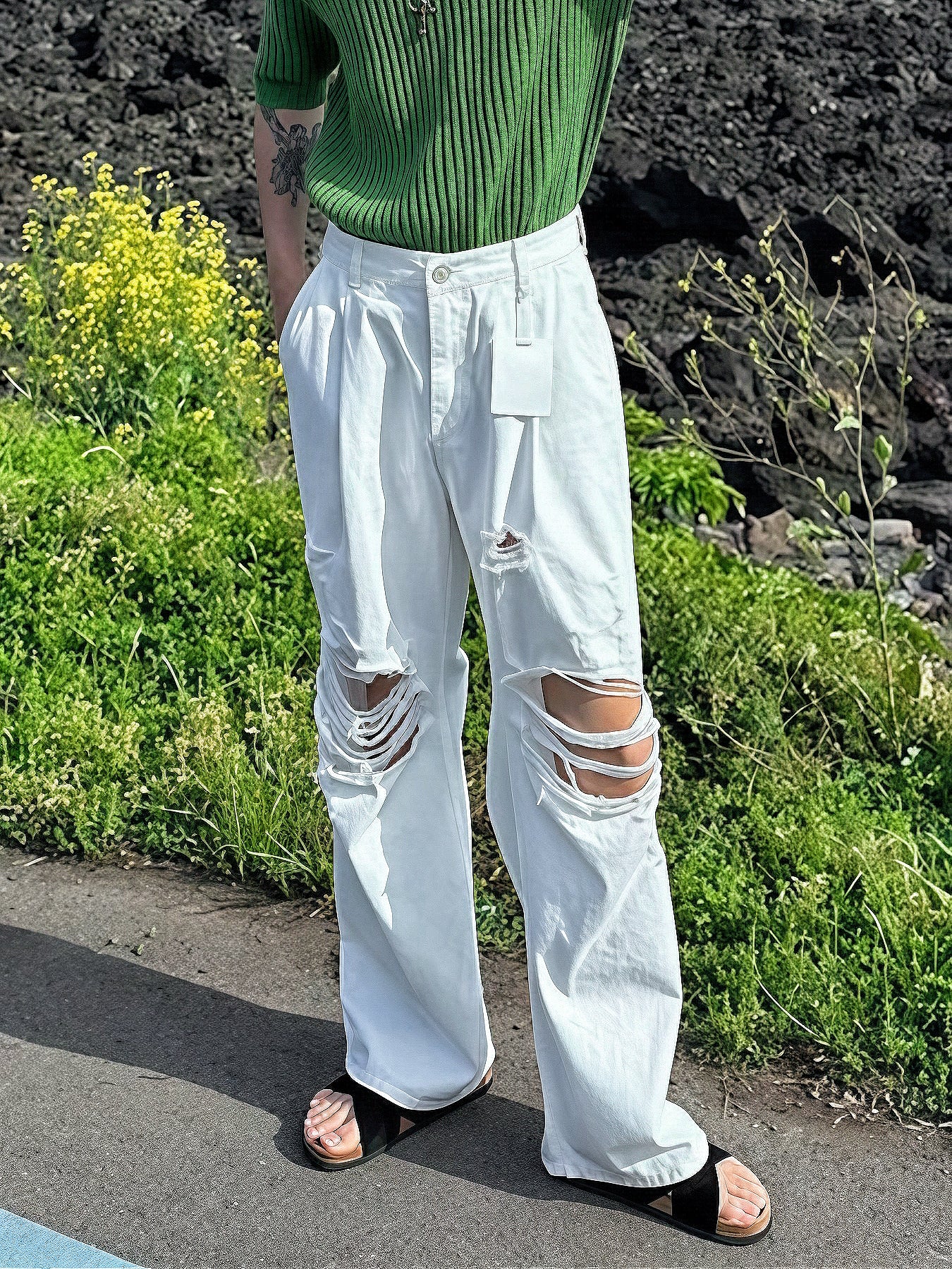 街頭破洞直筒牛仔褲