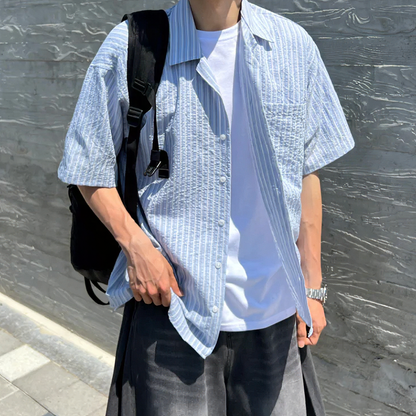 微褶皺條紋落肩短袖襯衫