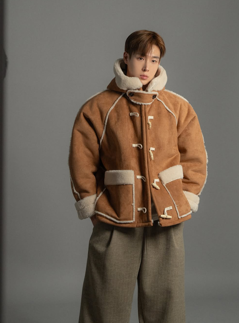 雪地厚毛連帽外套