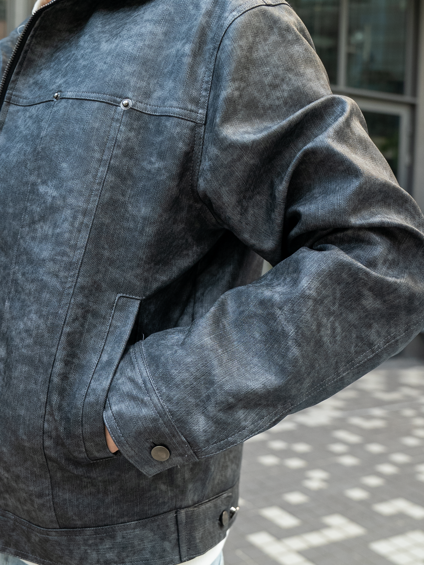 首爾洗水紋皮革外套