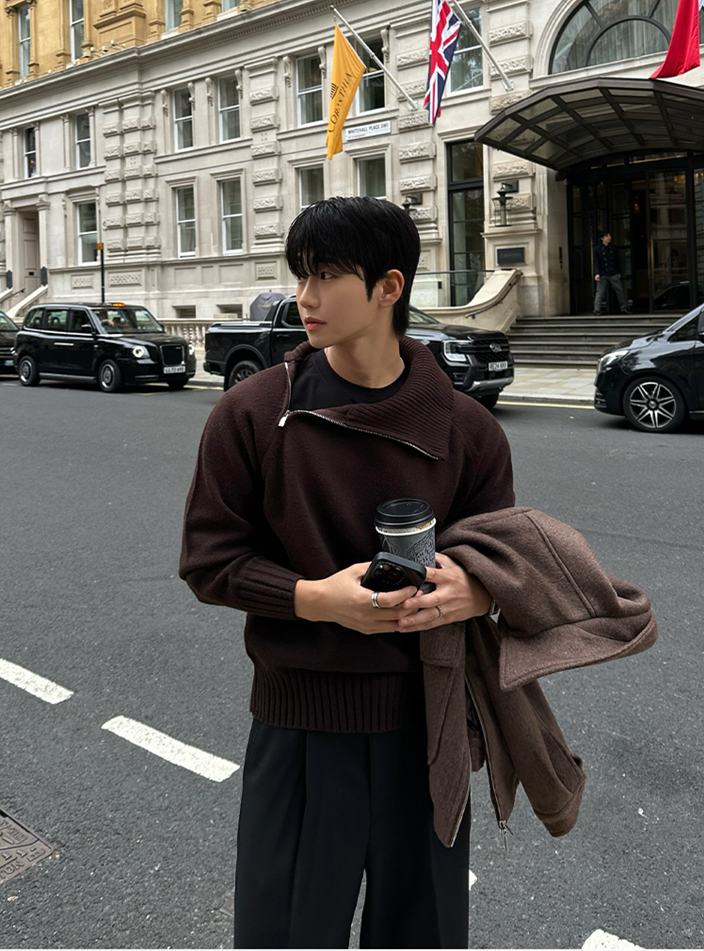 高領斜紋短款針織上衣