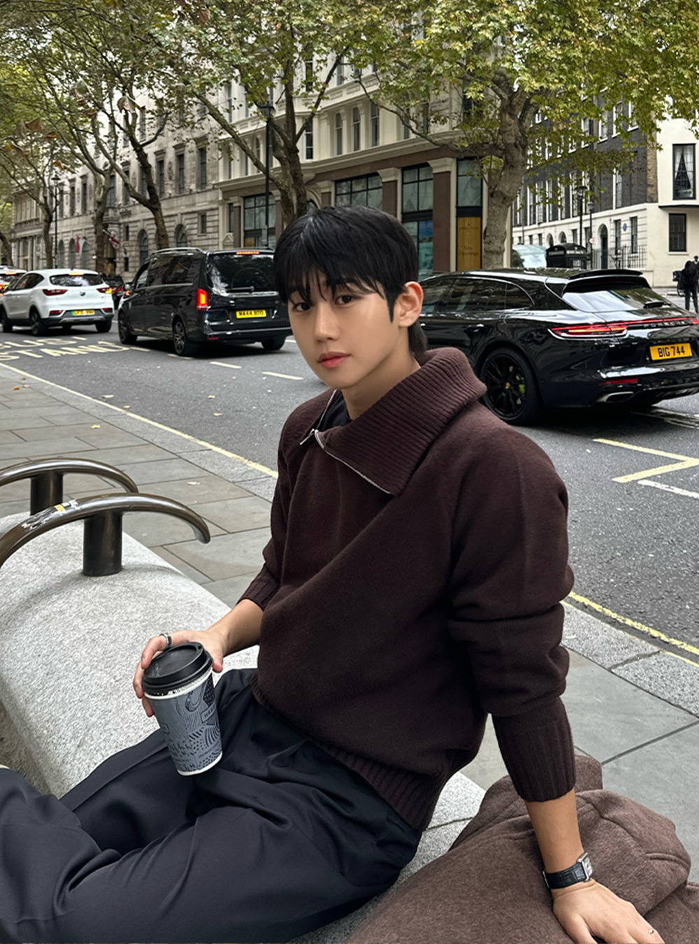 高領斜紋短款針織上衣